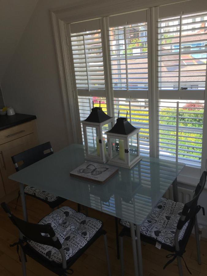 Strandview Beach Apartment Ballycastle Bagian luar foto